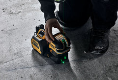 DeWalt DCLE34220GB 20V MAX Cordless Cross Line Green Laser Kit - image 2