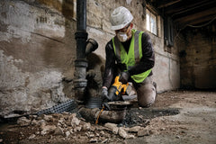 DeWalt DCS389X2 60V MAX Brushless Cordless Reciprocating Saw Kit - image 2