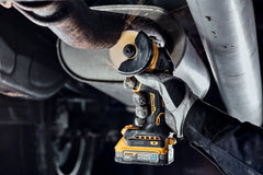 DeWalt DCS438E1 XR 20V MAX Brushless Cordless 3 in. Cut-Off Tool Kit - image 2