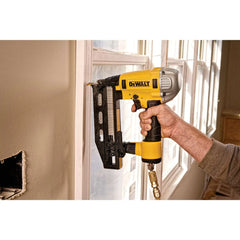 DeWalt DWFP71917 16ga Precision Point Finish Nailer - image 4