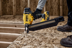 DeWalt DZN920 21 Degree Cordless Framing Nailer Extended Magazine (Accessory Only) - image 4