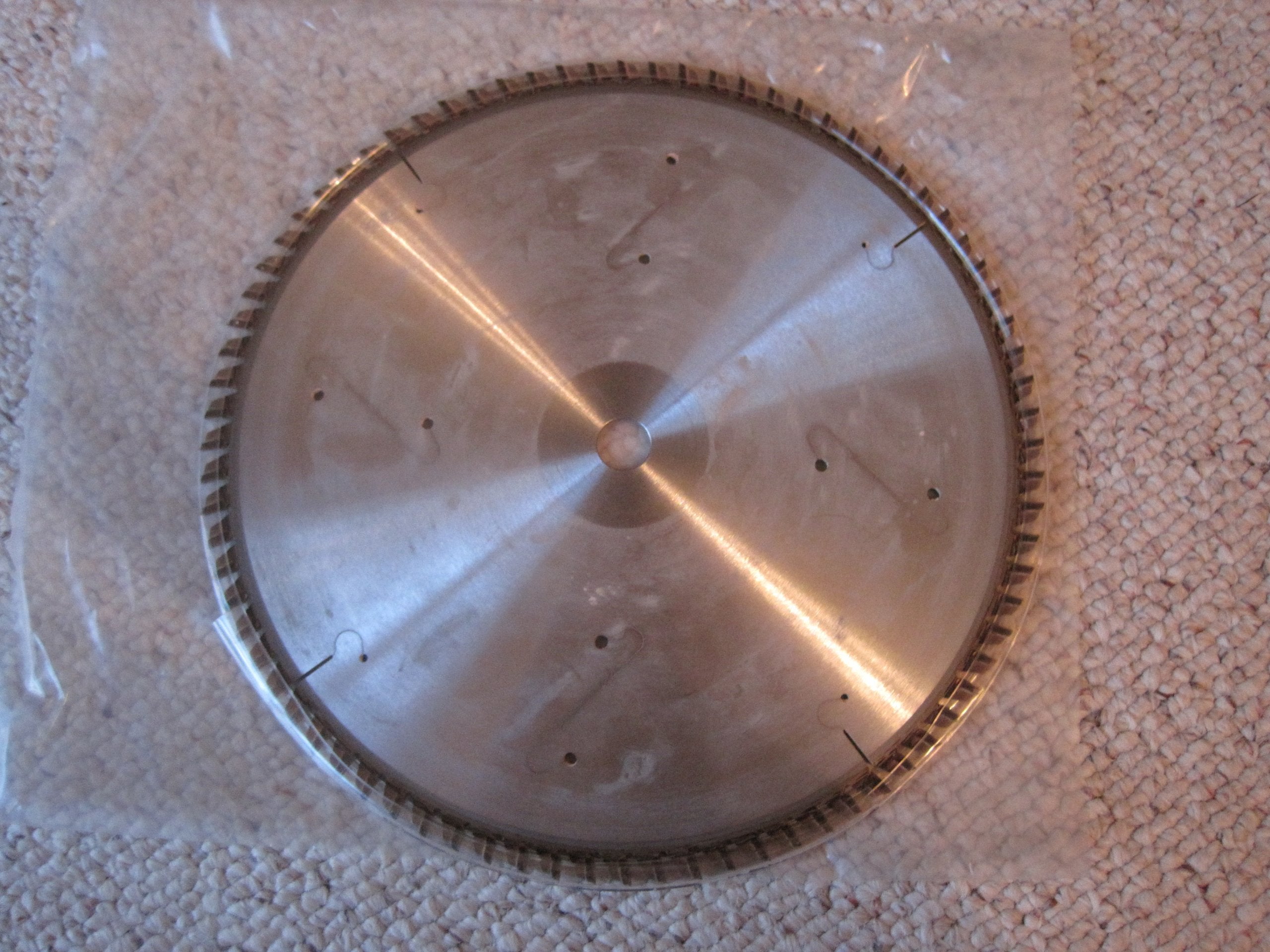 Tenryu IW-25580CB1: 10" x 80 Tooth Industrial Miter Saw Blade - image 5