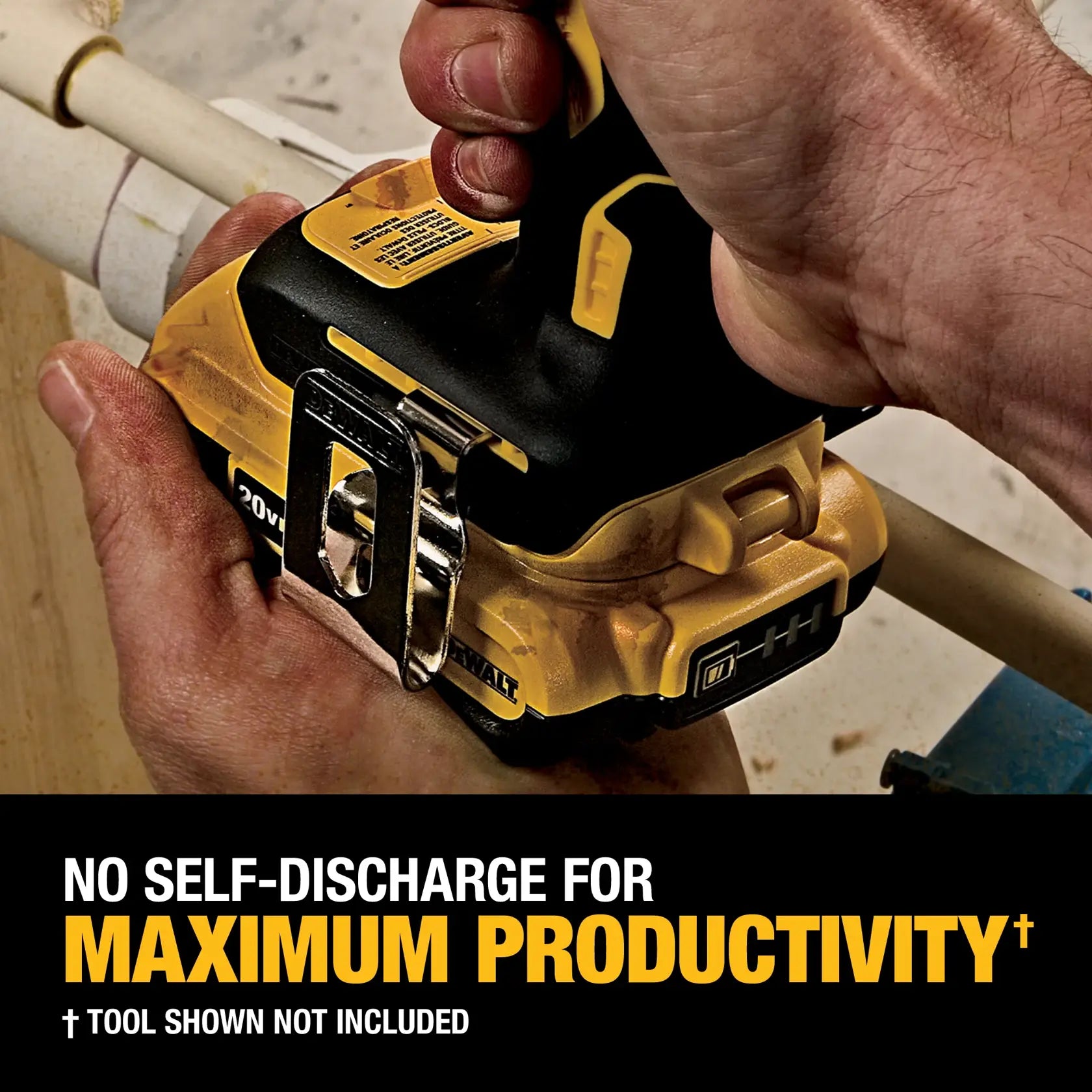 DeWalt DCB324-4 20V MAX Lithium-Ion 2.0Ah Battery (2 -Pack) and 20V MAX Lithium-Ion 4.0Ah Battery (2 -Pack) - image 7