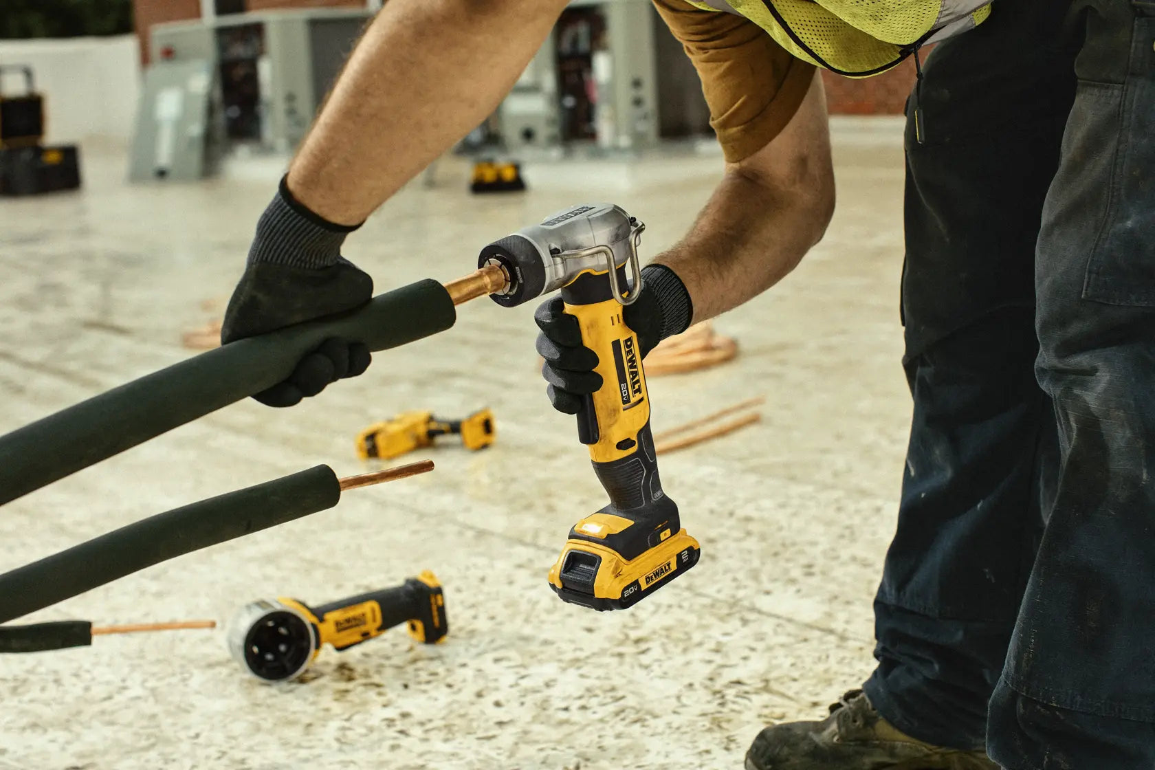 DeWalt DCE450D1 20V MAX Copper Swage Tool Kit - image 9