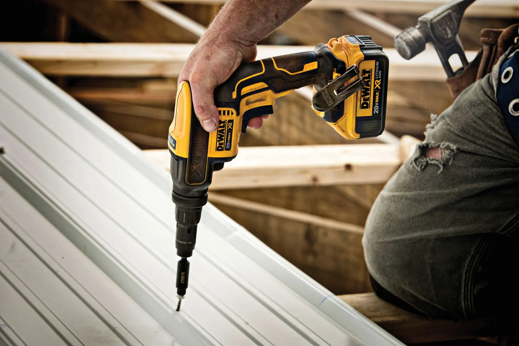 DeWalt DCF622B 20V MAX XR VERSA-CLUTCH Adjustable Torque Screwgun (Tool Only) - image 8