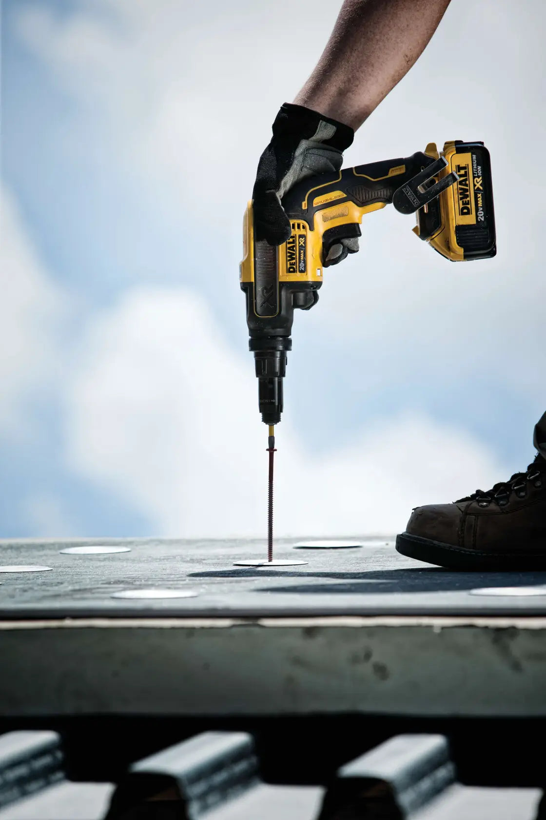DeWalt DCF622B 20V MAX XR VERSA-CLUTCH Adjustable Torque Screwgun (Tool Only) - image 9
