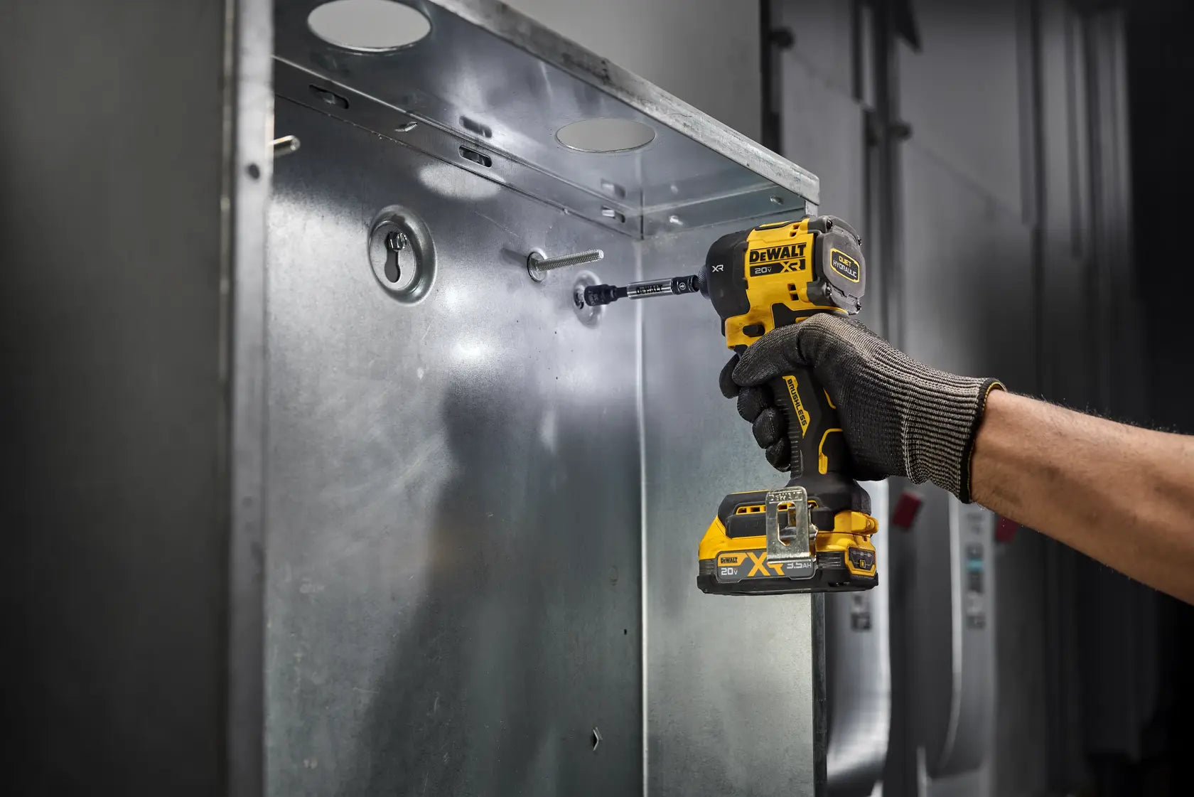 DeWalt DCF870E1 20V MAX XR Brushless Cordless 1/4-in Quiet Hydraulic Impact Driver Kit with XR POWERSTACK - image 8