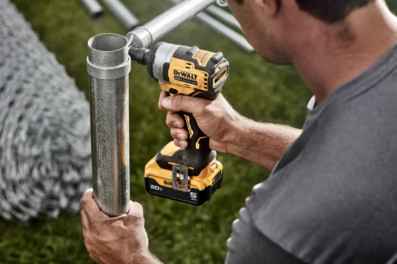 DeWalt DCF911P2 20V MAX 1/2-in Cordless Impact Wrench with Hog Ring Anvil with (2) 5Ah Batteries - image 9