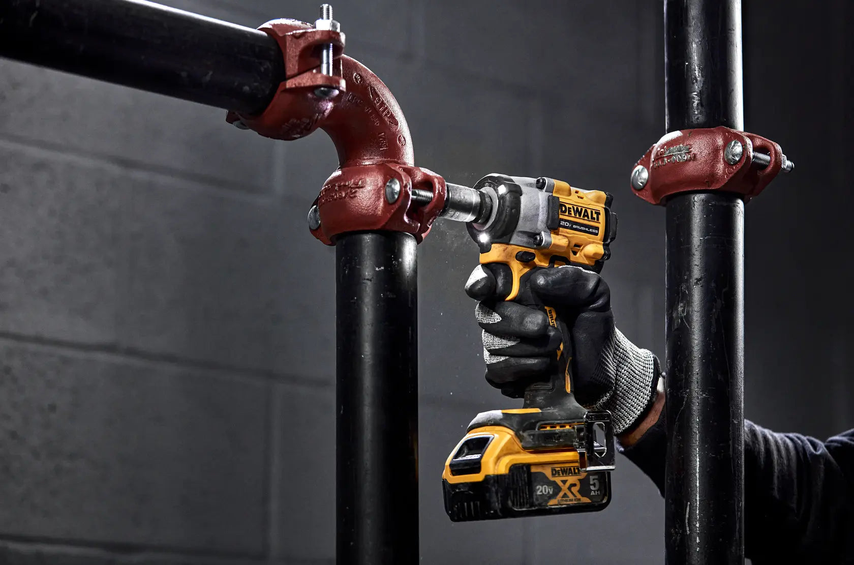 DeWalt DCF922B ATOMIC 20V MAX 1/2-in Cordless Impact Wrench With Detent Pin Anvil (Tool Only) - image 5