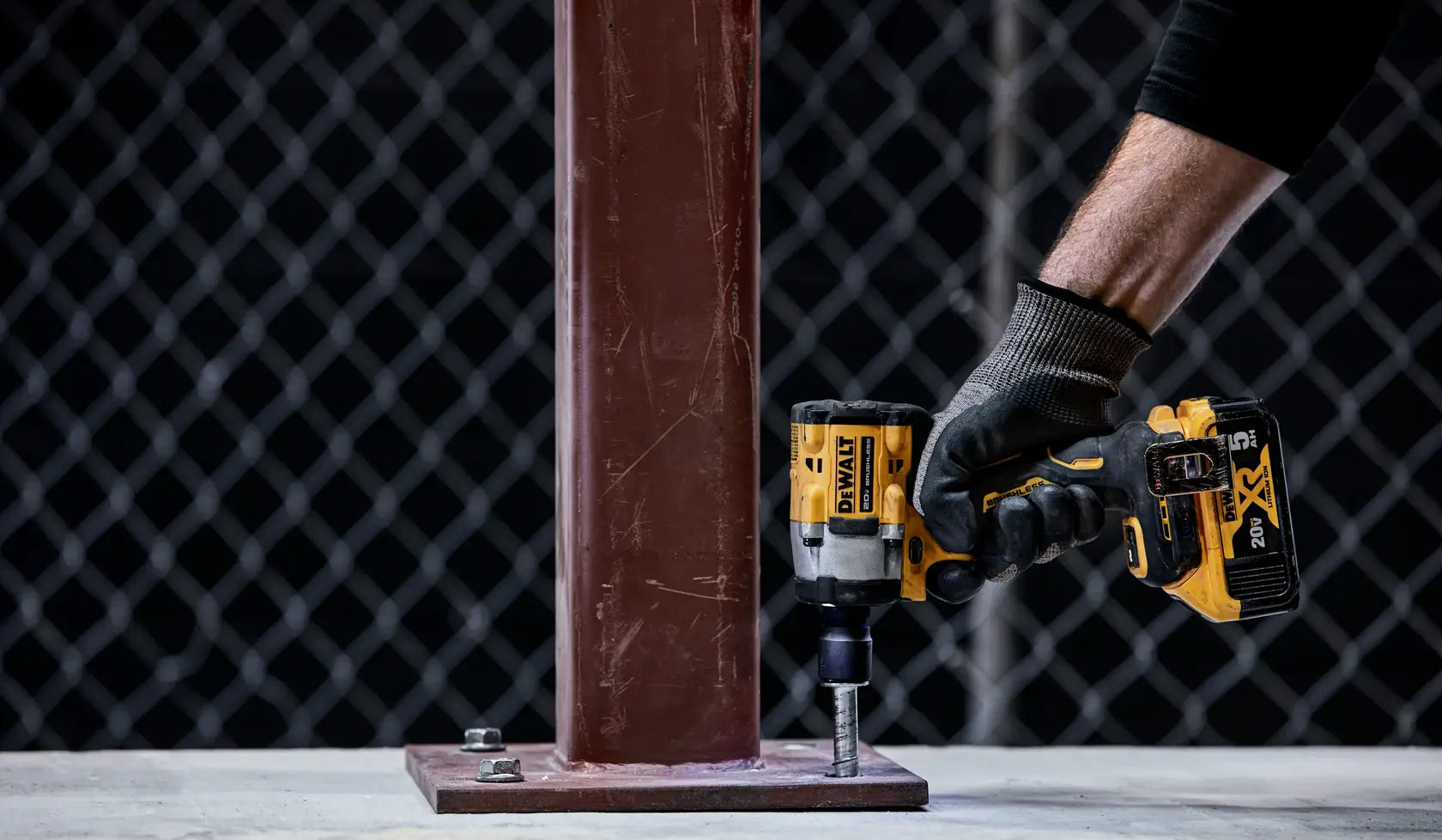 DeWalt DCF922B ATOMIC 20V MAX 1/2-in Cordless Impact Wrench With Detent Pin Anvil (Tool Only) - image 7