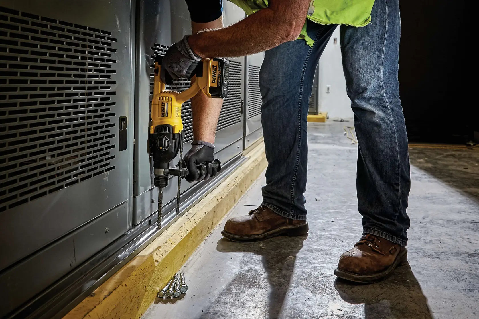 DeWalt DCH133B 20V MAX 1-in Brushless Cordless SDS PLUS D-Handle Rotary Hammer (Tool Only) - image 8