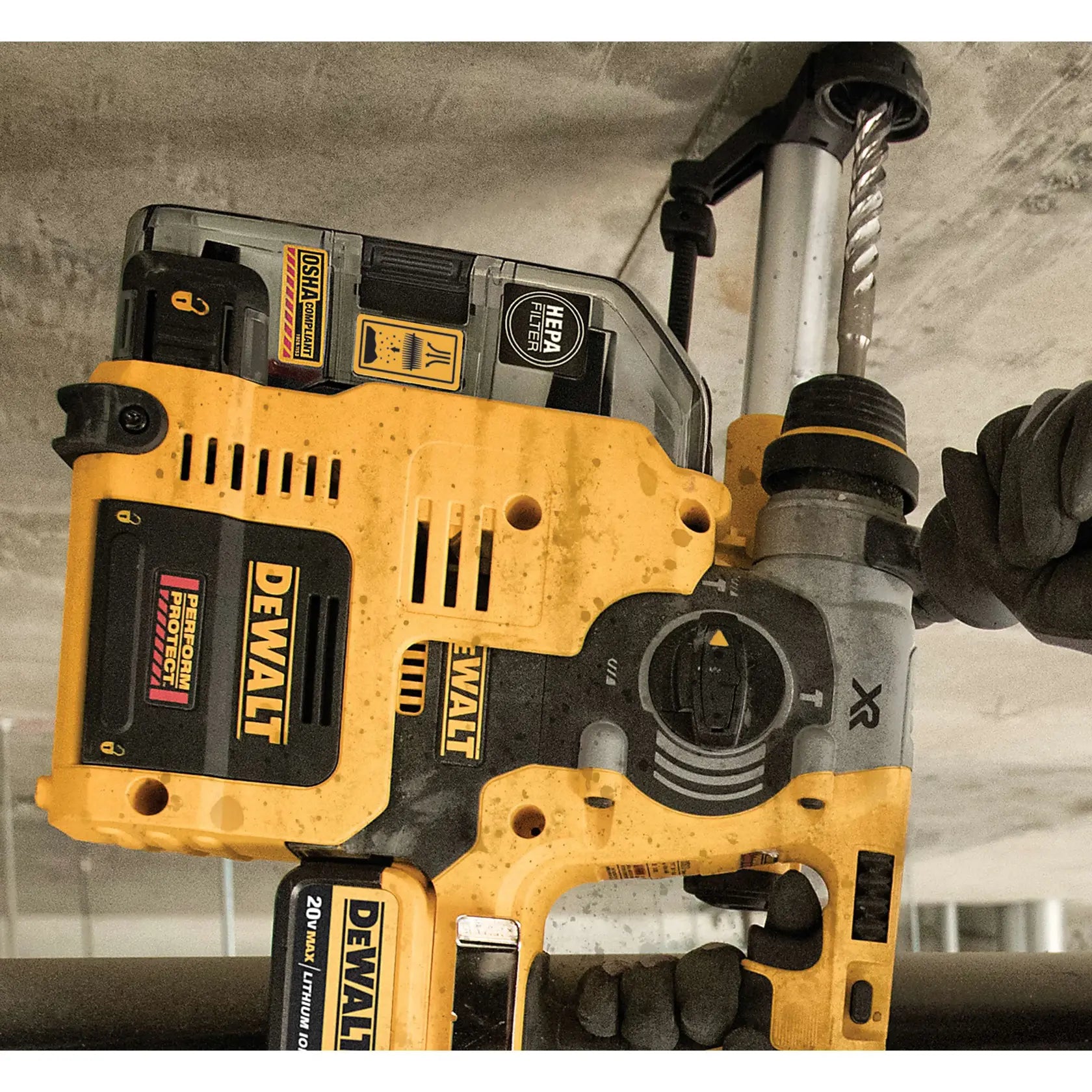 DeWalt DCH273P2DHO 20V MAX XR L-Shape 1-in SDS Plus Rotary Hammer Kit With Onboard Dust Extractor - image 5