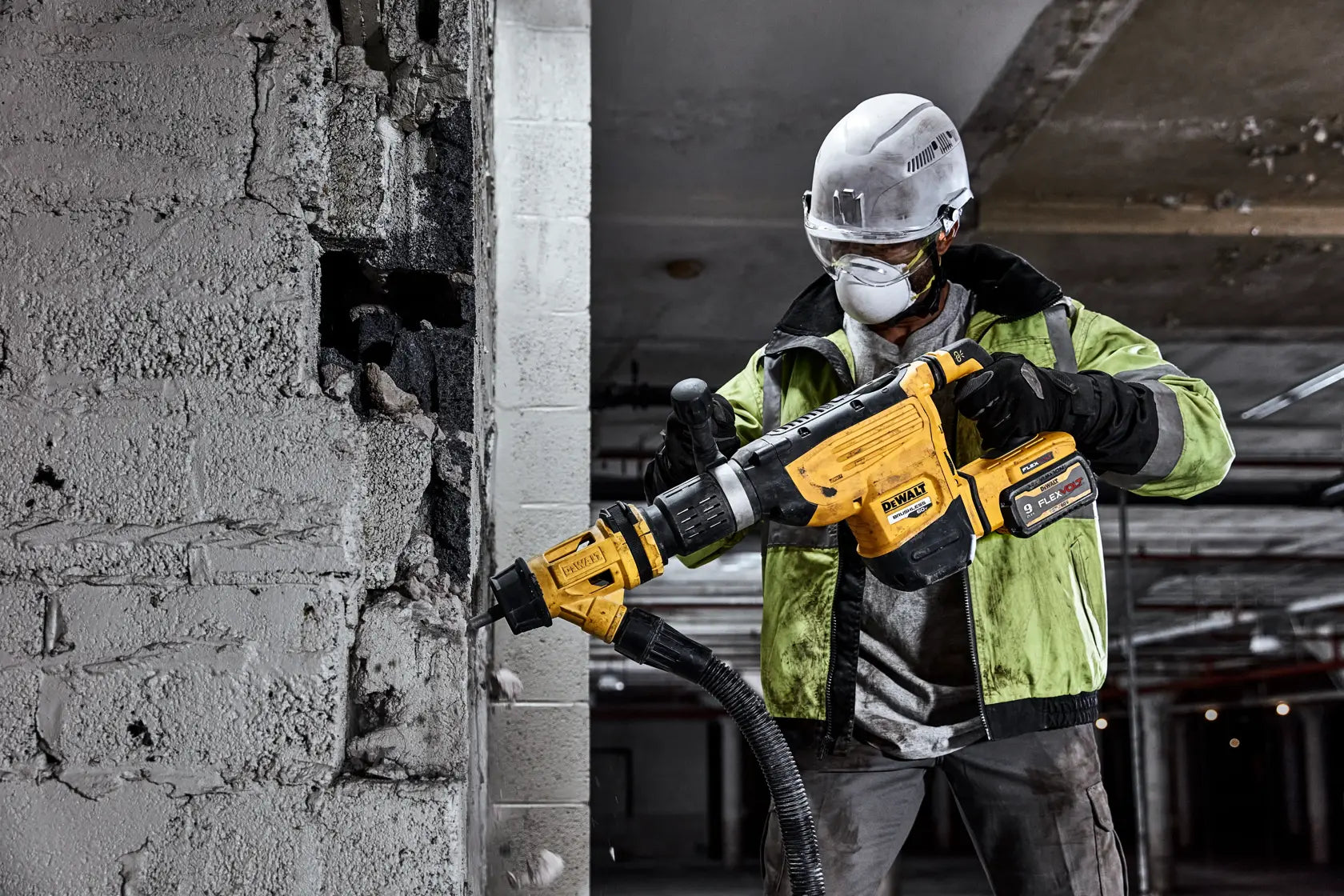 DeWalt DCH892X1 60V MAX 22 lb. Cordless SDS MAX Chipping Hammer Kit - image 5