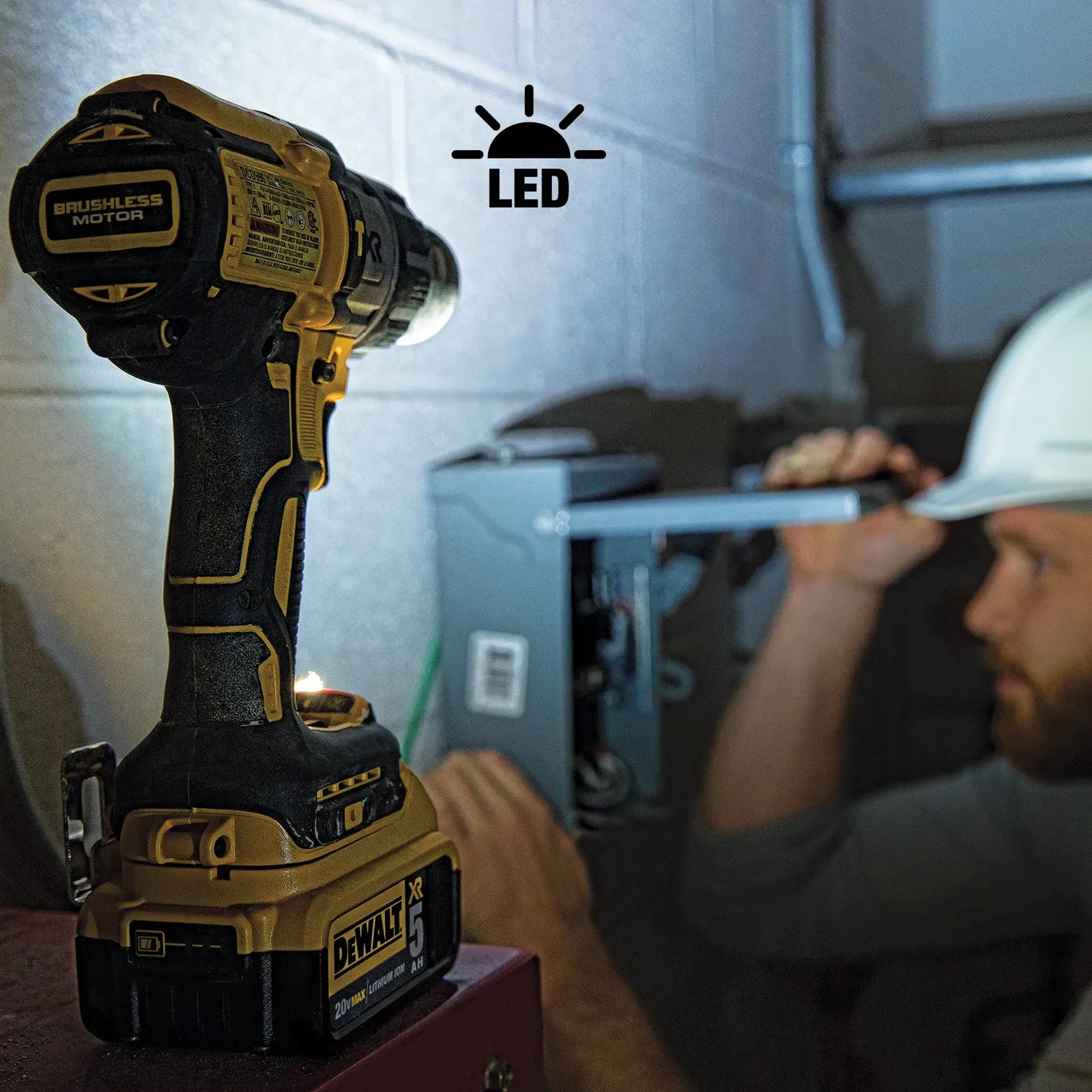 DeWalt DCK299M2 20V MAX XR Brushless Hammer Drill / Impact Driver Combo Kit (4.0Ah) - image 5