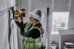 DeWalt DCLE34030G 20V MAX XR 3 x 360 Green Laser - image 4