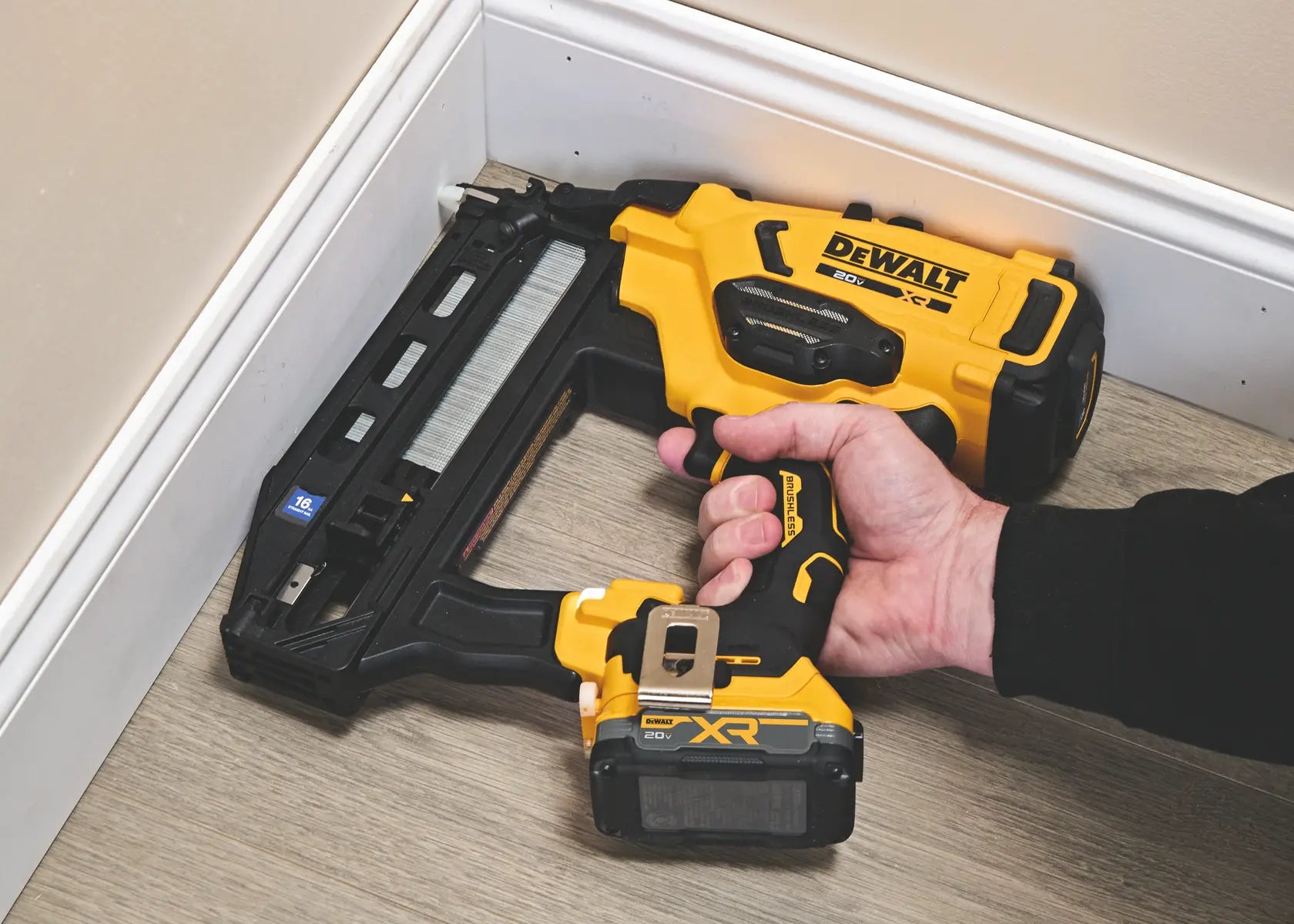 DeWalt DCN220B 20V MAX XR Cordless 16GA Straight Finish Nailer (Tool Only) - image 9