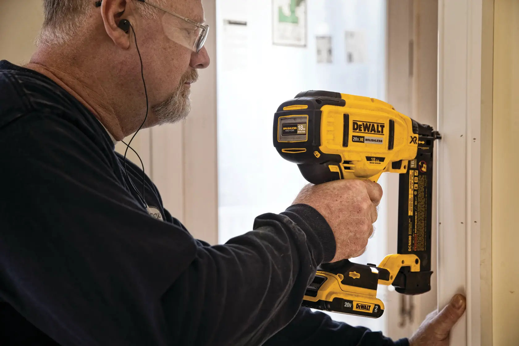 DeWalt DCN680B 20V MAX XR 18ga Cordless Brad Nailer (Tool Only) - image 6