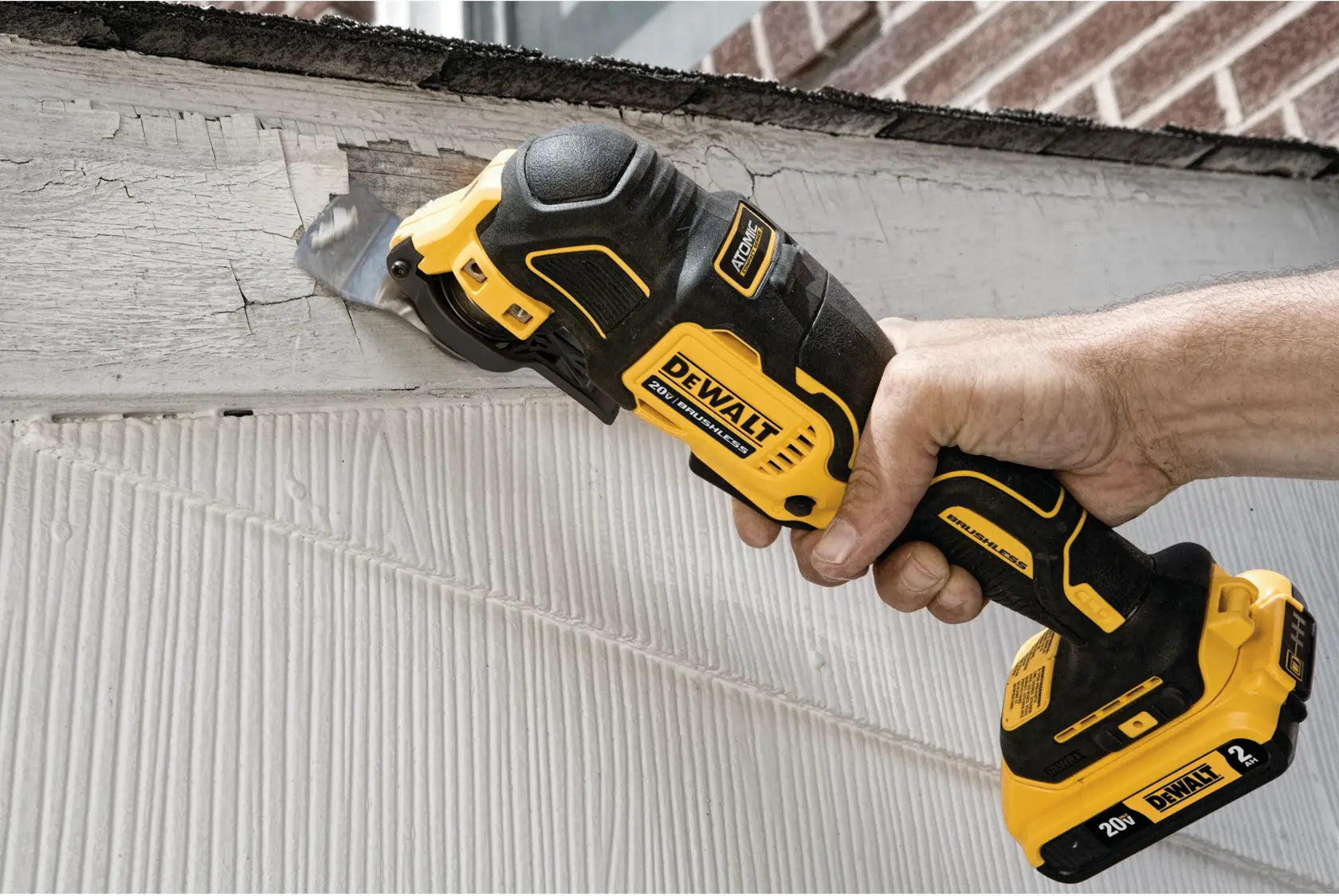 DeWalt DCS354B ATOMIC 20V MAX Brushless Cordless Oscillating Multi-Tool (Tool Only) - image 9