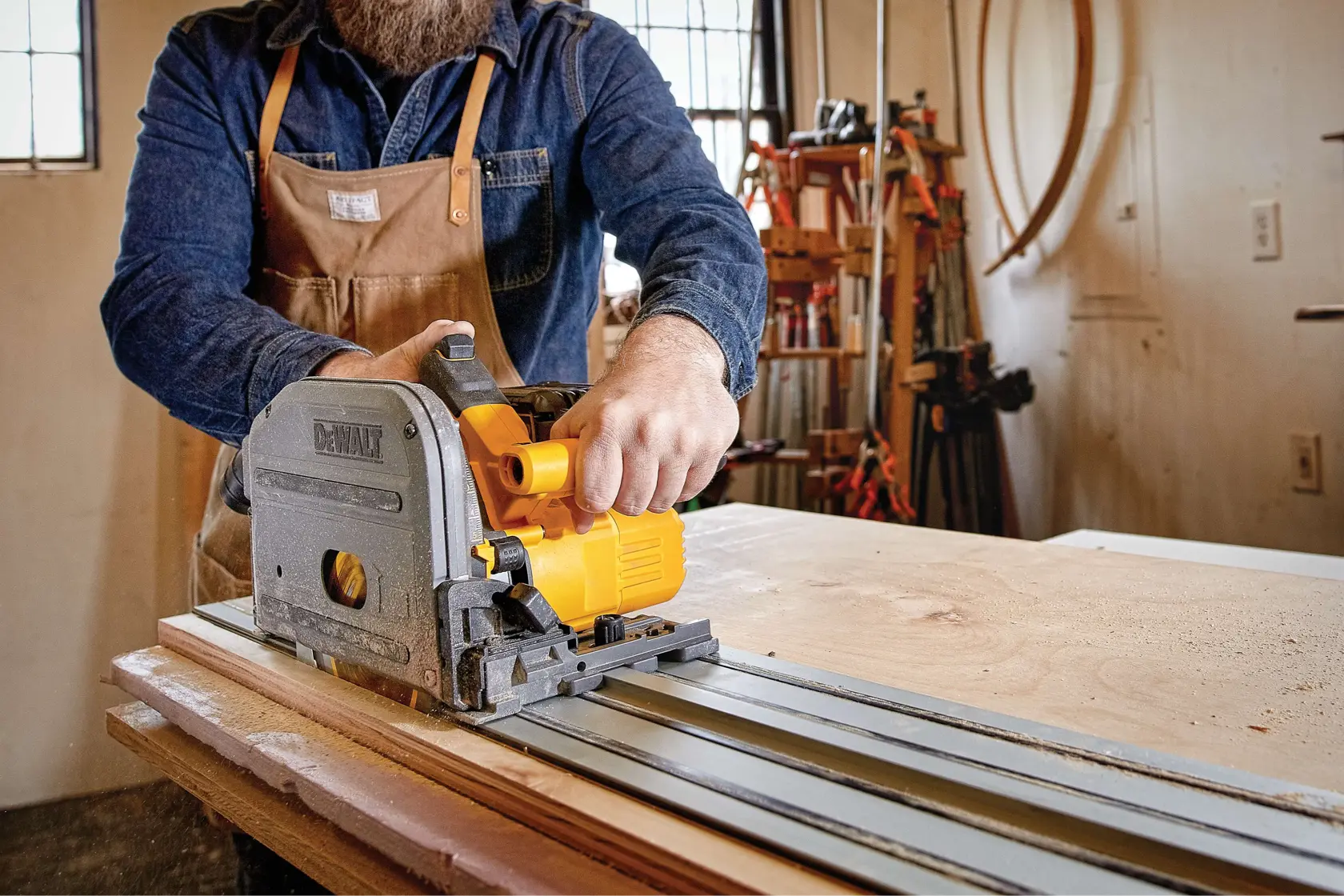 DeWalt DCS520B 60V MAX 6-1/2 in. Brushless Track Saw (Tool Only) - image 7