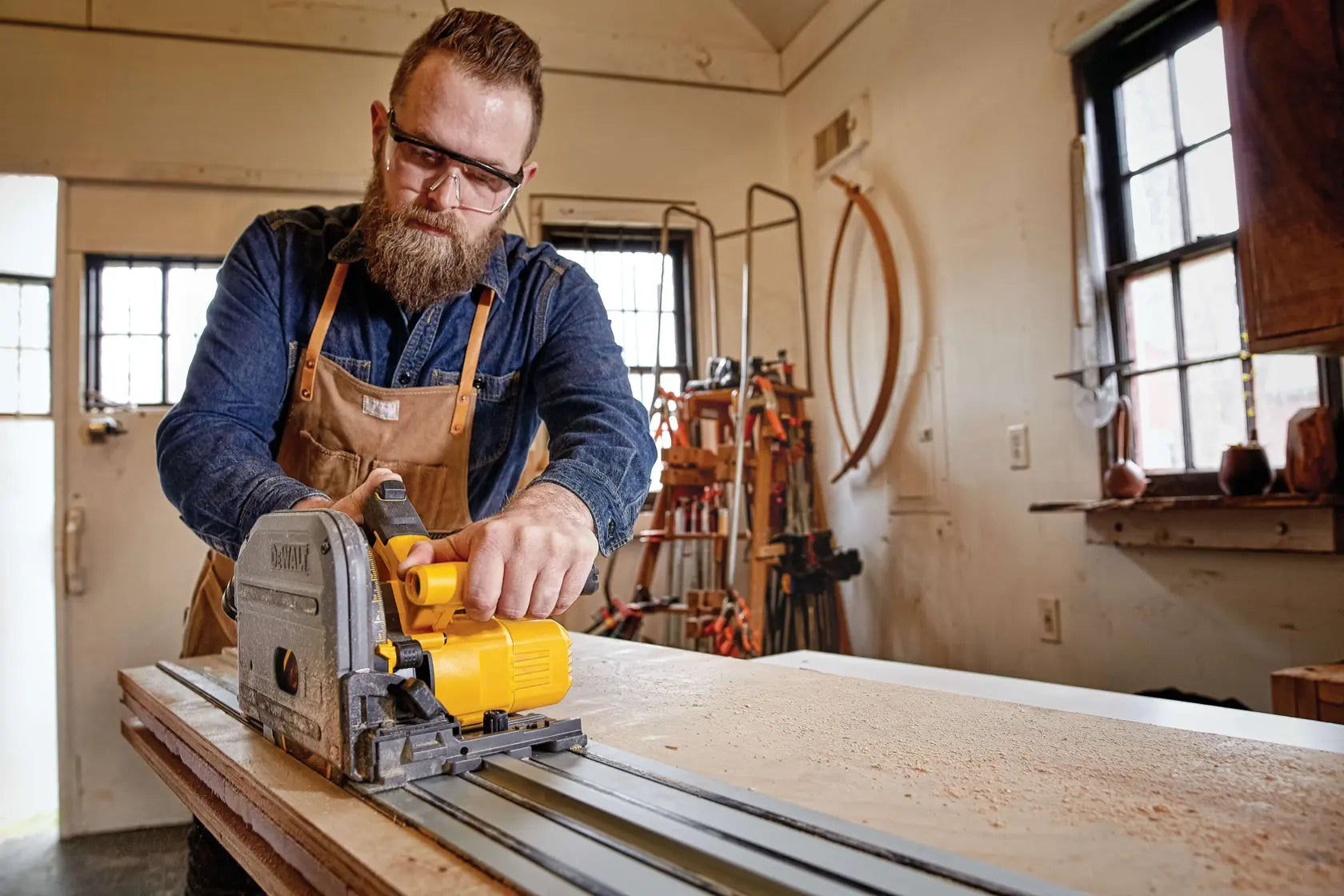 DeWalt DCS520T1 60V MAX 1-1/2 in. Brushless Cordless Track Saw Kit - image 6