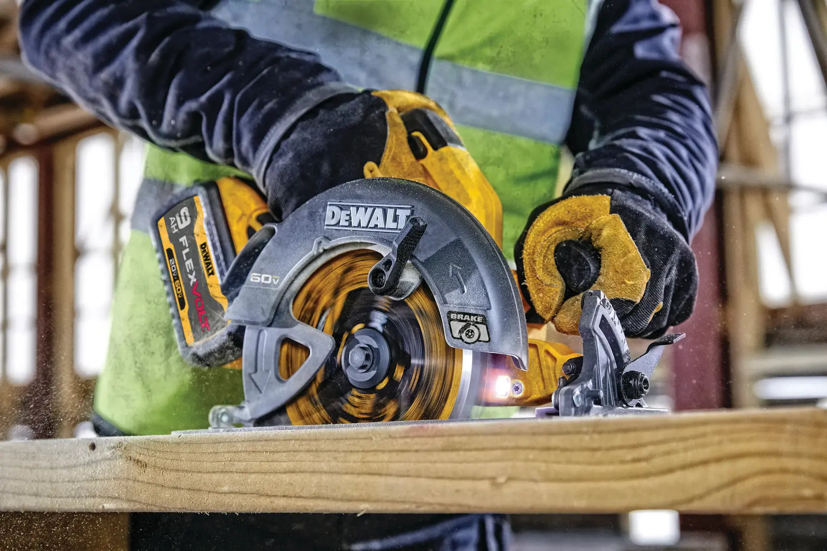 DeWalt DCS578X2 60V MAX Brushless 7-1/4-in Circular Saw With Electronic Brake Kit - image 8