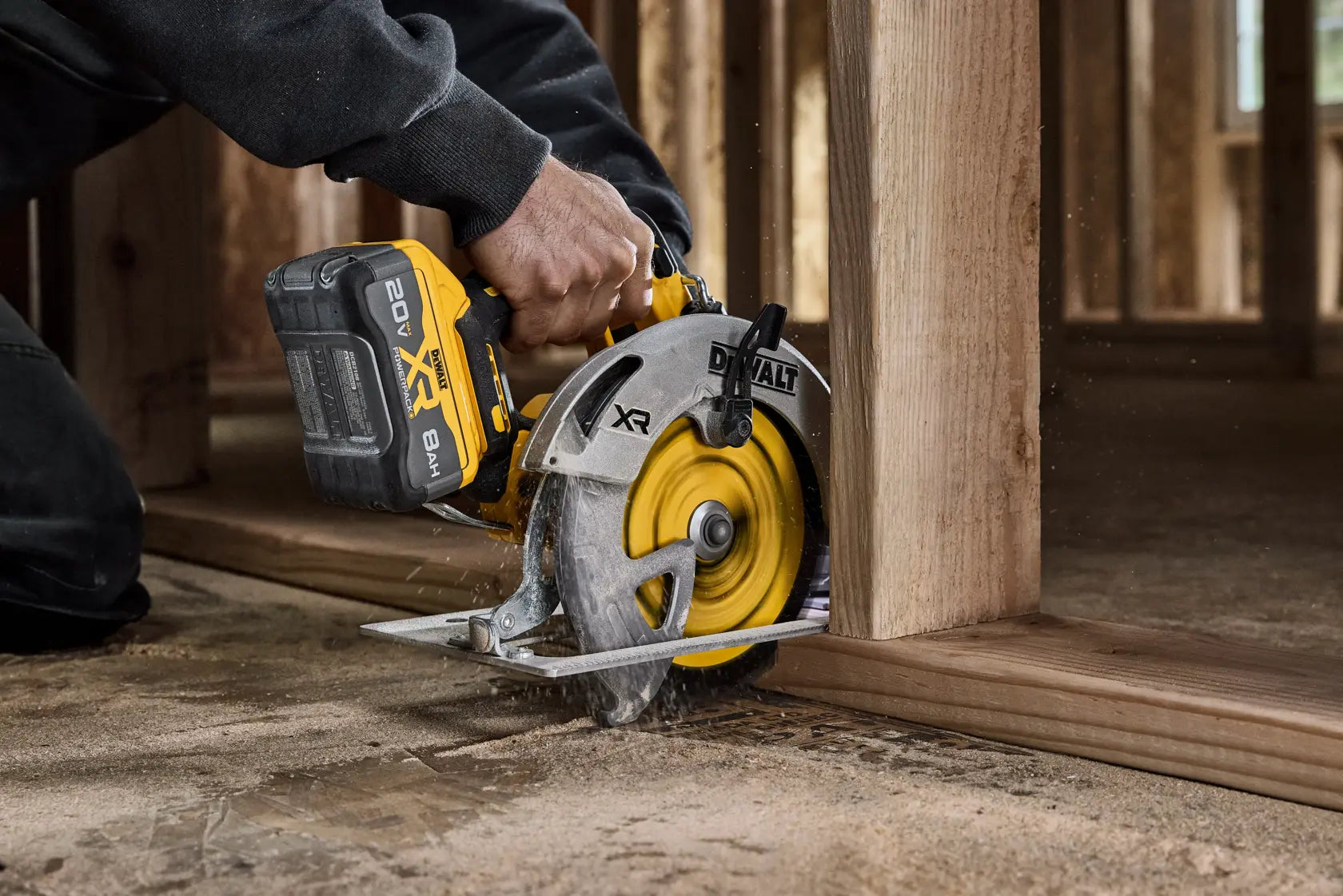 DeWalt DCS590B 20V MAX XR Brushless Cordless 7-1/4 in. Circular Saw (Tool Only) - image 7