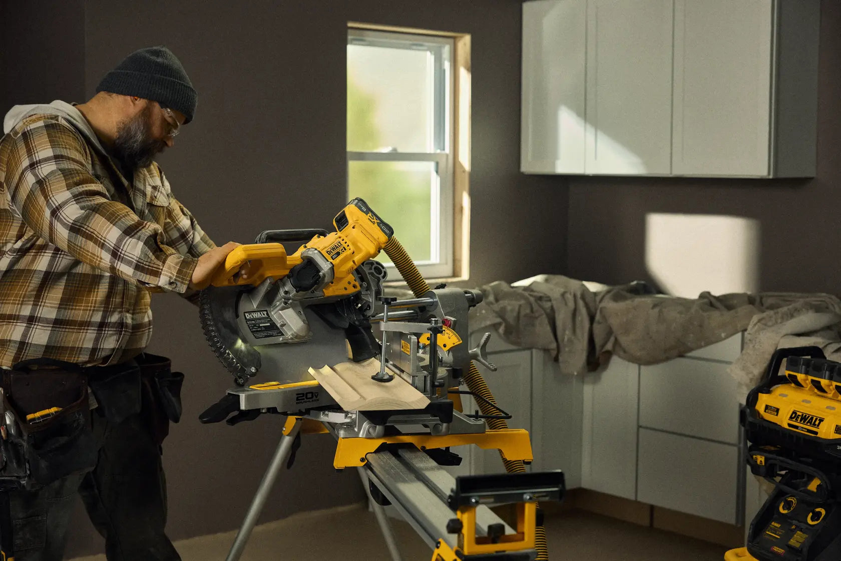 DeWalt DCS785B 20V MAX XR 12 in. Double Bevel Sliding Miter Saw (Tool Only) - image 8
