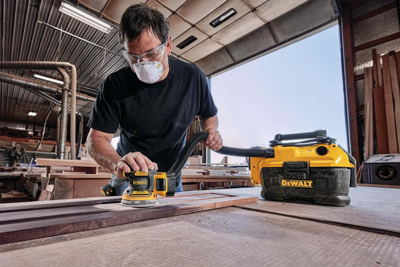 DeWalt DCW210B 20V MAX XR 5-in Brushless Cordless Variable-Speed Random Orbital Sander (Tool Only) - image 6