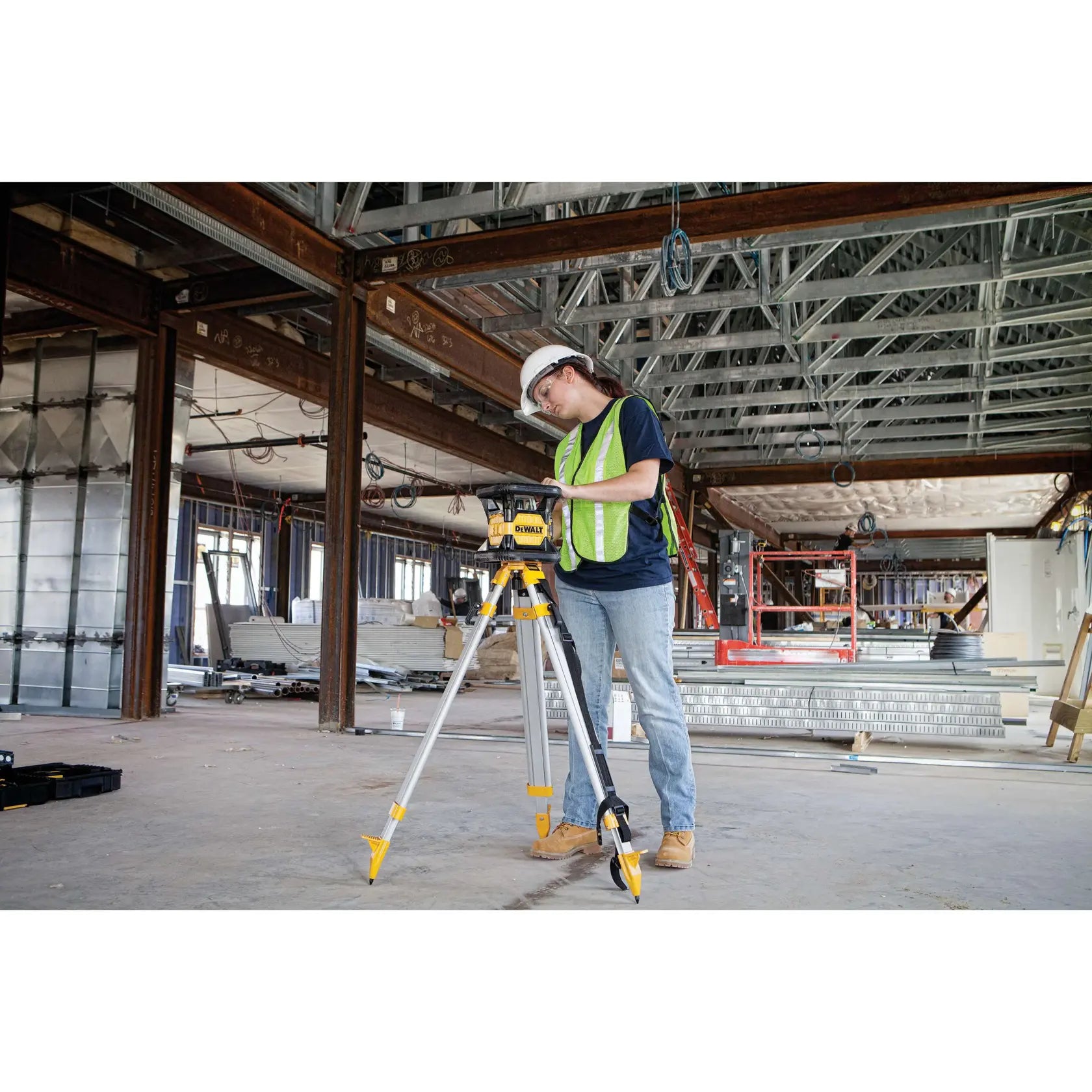 DeWalt DW079LR 20V MAX Red Rotary Tough Laser - image 8