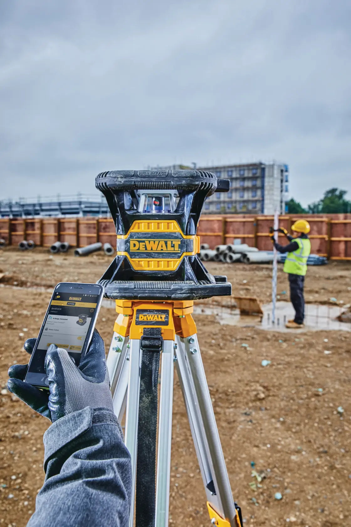 DeWalt DW080LRS 20V MAX Tool Connect Red Tough Rotary Laser Level - image 12