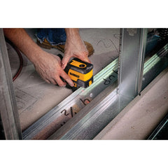 DeWalt DW0822 165 Ft. (5m) Red Self-leveling Cross-line and Plumb Spot Laser Level - image 2