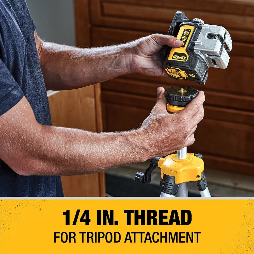 DeWalt DW089CG 3-Line Green Laser Level - image 6