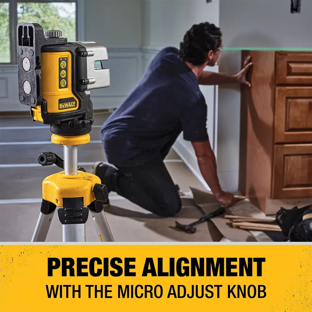 DeWalt DW089CG 3-Line Green Laser Level - image 7