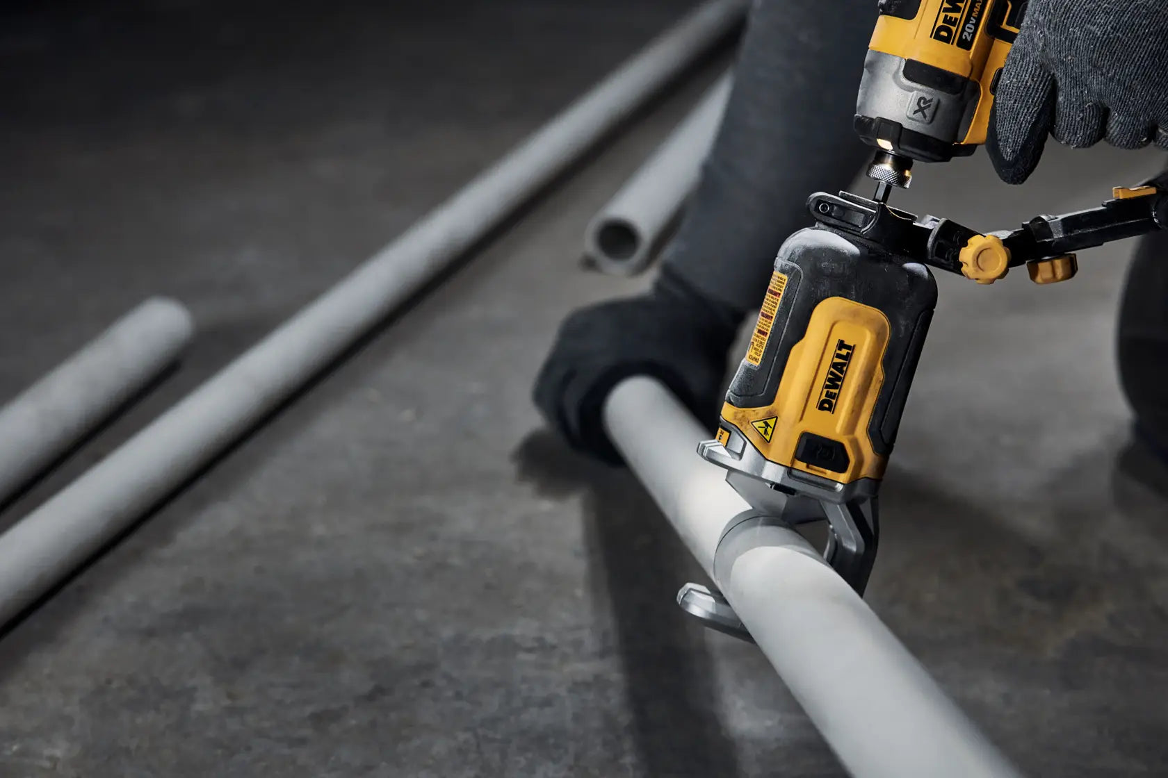 DeWalt DWAPVCIR IMPACT CONNECT PVC/PEX Pipe Cutter Attachment - image 8