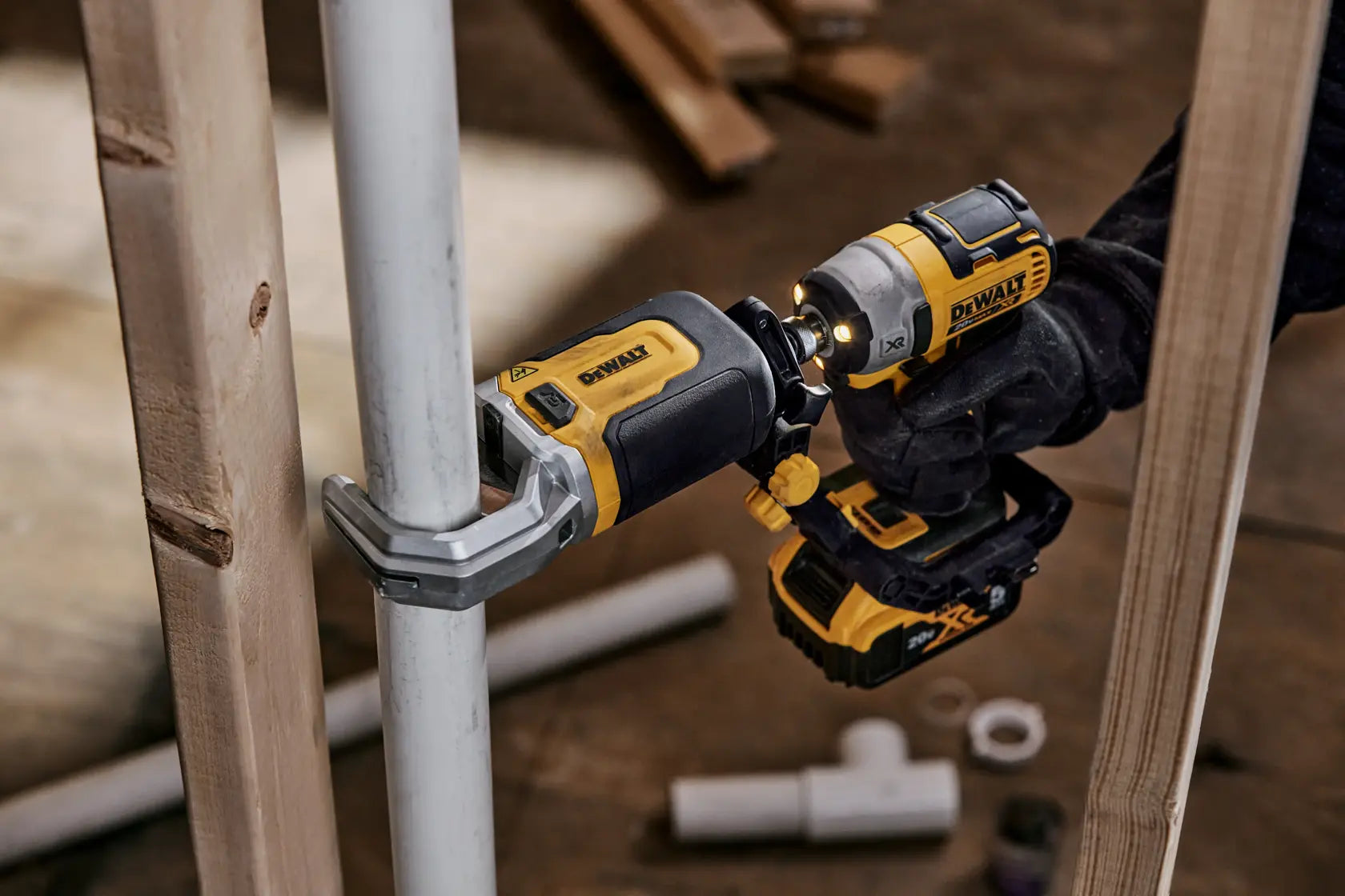 DeWalt DWAPVCIR IMPACT CONNECT PVC/PEX Pipe Cutter Attachment - image 9