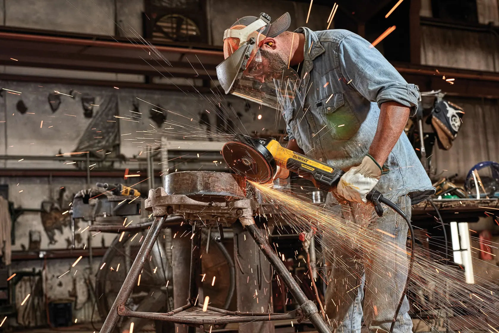 DeWalt DWE43840CN 7 in. Brushless Small Rat Tail Angle Grinder With KICKBACK BRAKE, No Lock, Pipeline Cover - image 9