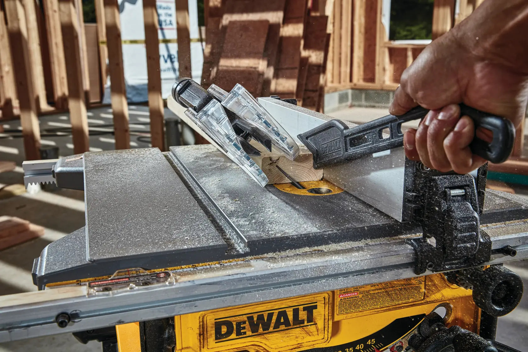DeWalt DWE7485 8-1/4 in. 15A Compact Portable Jobsite Table Saw - image 8