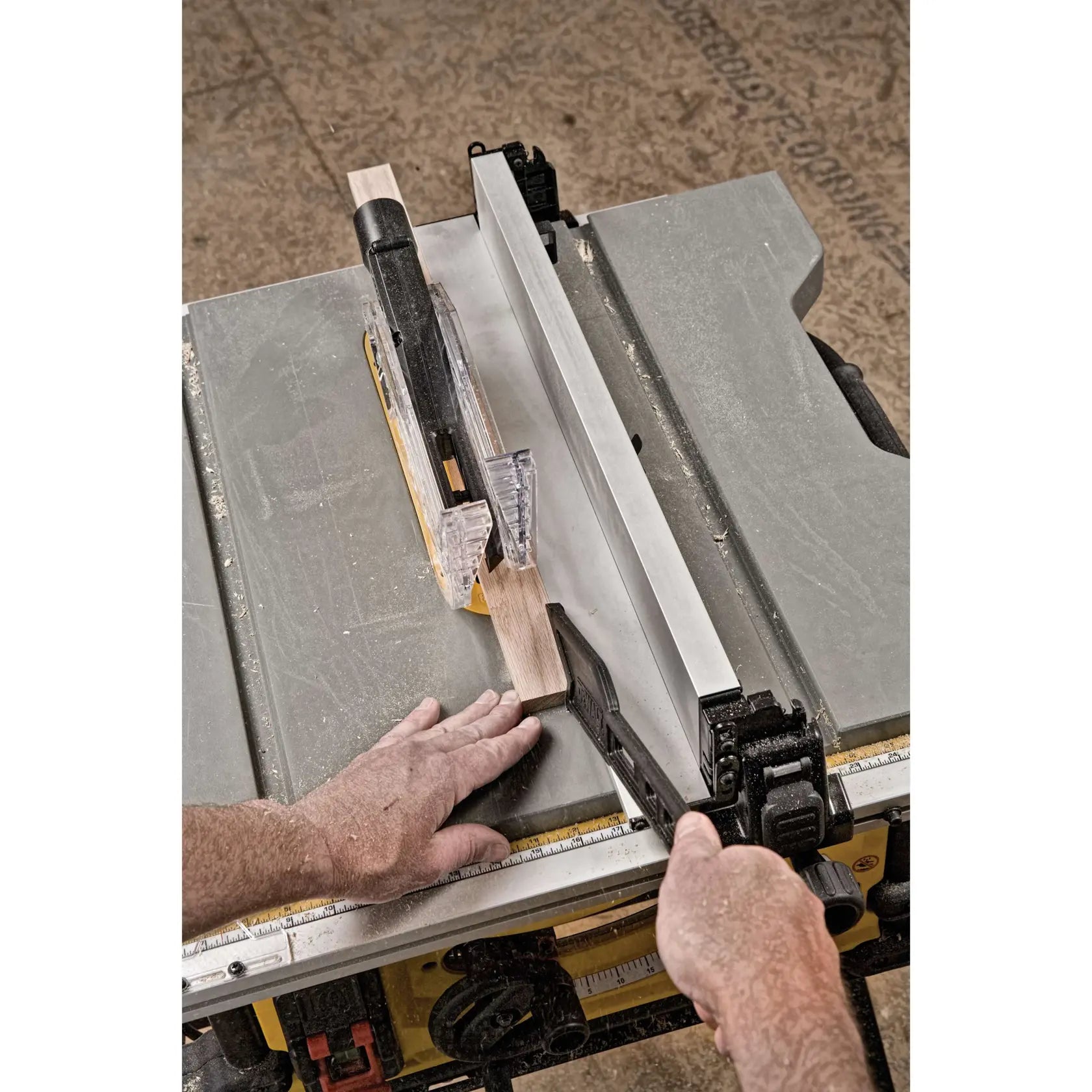 DeWalt DWE7491X 10 in. Table Saw With Scissor Stand - image 5