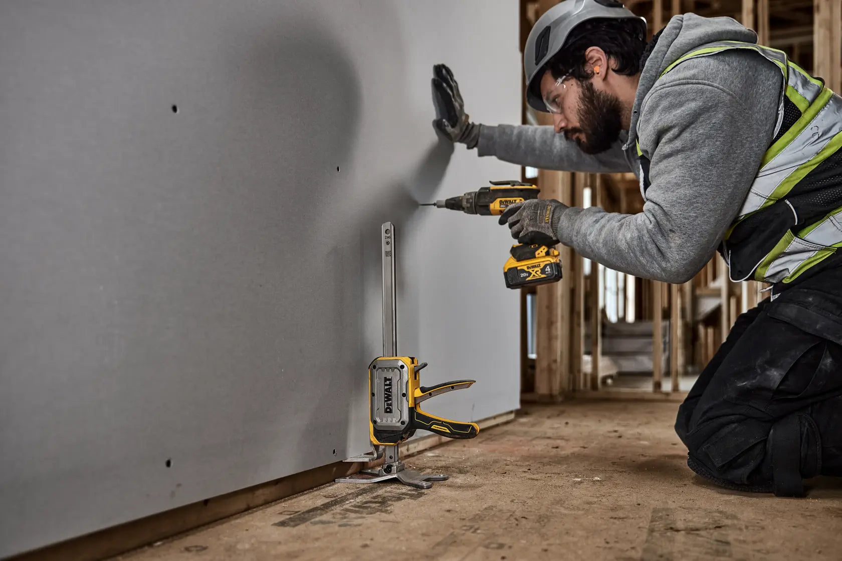 DeWalt DWHT83550 Construction Jack - image 9