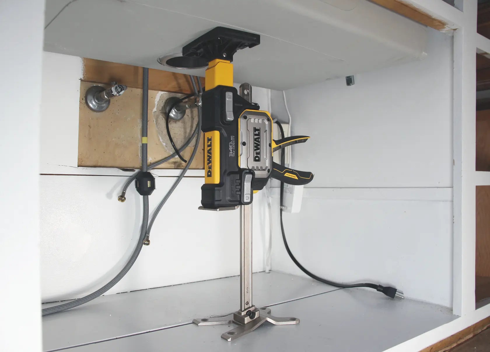 DeWalt DWHT83554 Construction Jack Extension - image 10