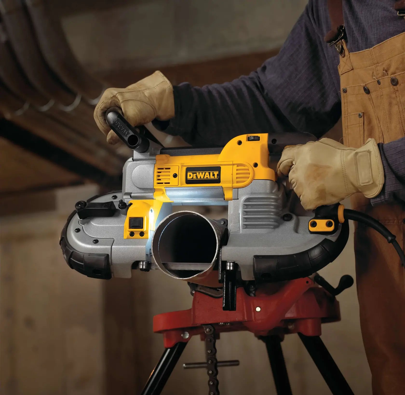 DeWalt DWM120 Deep Cut Band Saw - image 5